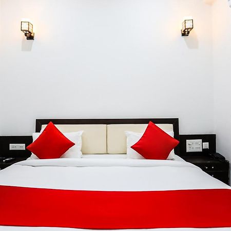 Oyo Hotel New Geetanjali Near Gautam Buddha Park Lucknow Extérieur photo